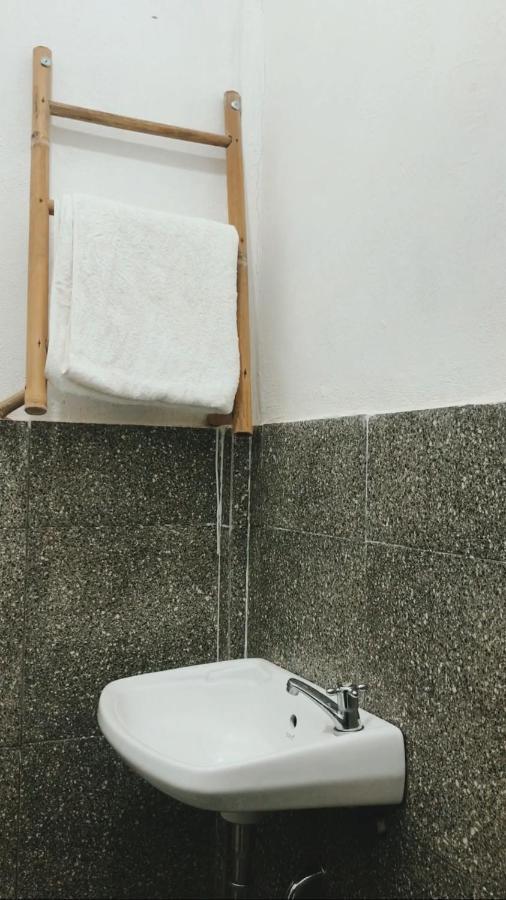 Tiara Homestay Plambi Экстерьер фото